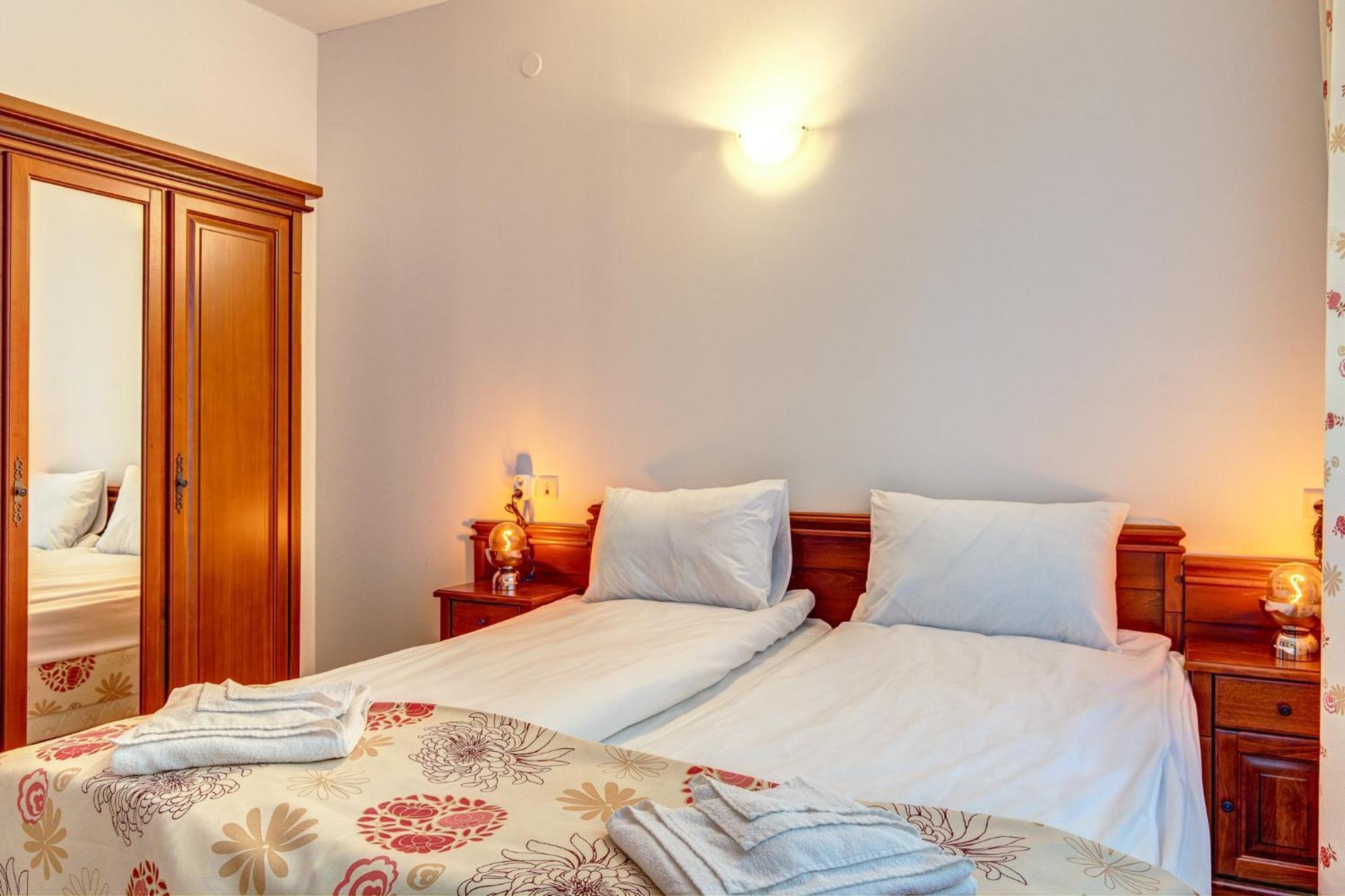 Myplace 2 Апартаменти *
